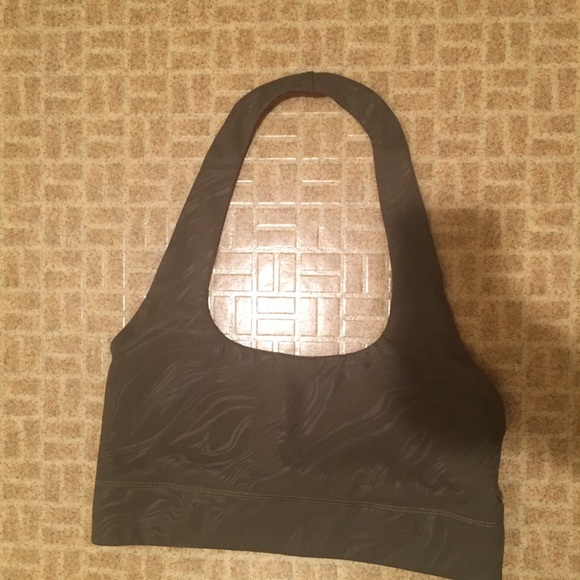 Fabletics workout set 🏋️‍♀️ - Picture 2 of 3